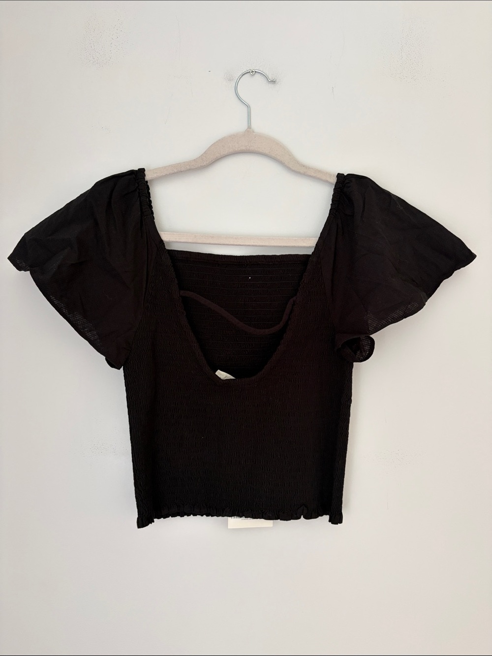 Everlane Black Cropped Smocked Flutter Sleeve Cropped Top NWT - Picture 5 of 5